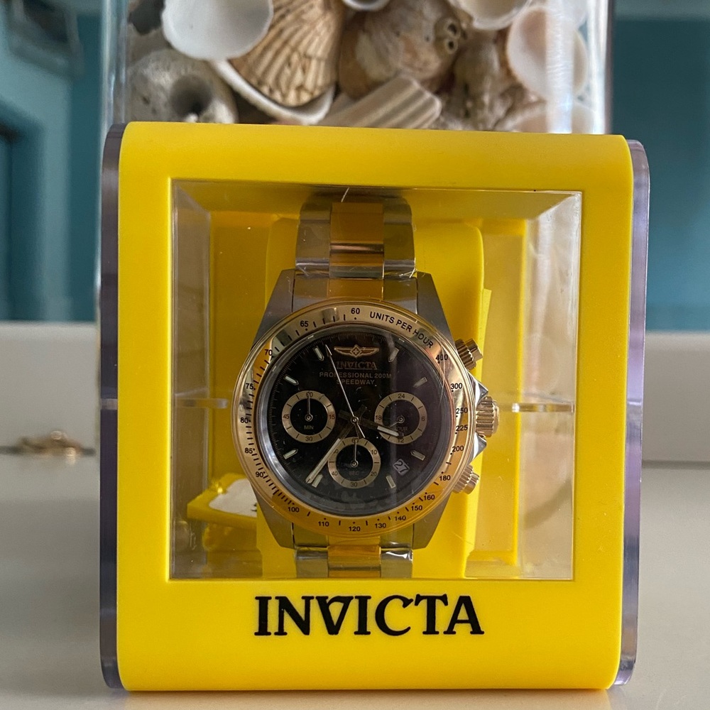 NWT! ORIGINAL MENS INVICTA SPEEDWAY MAN 39.5 STAINLESS STEEL.